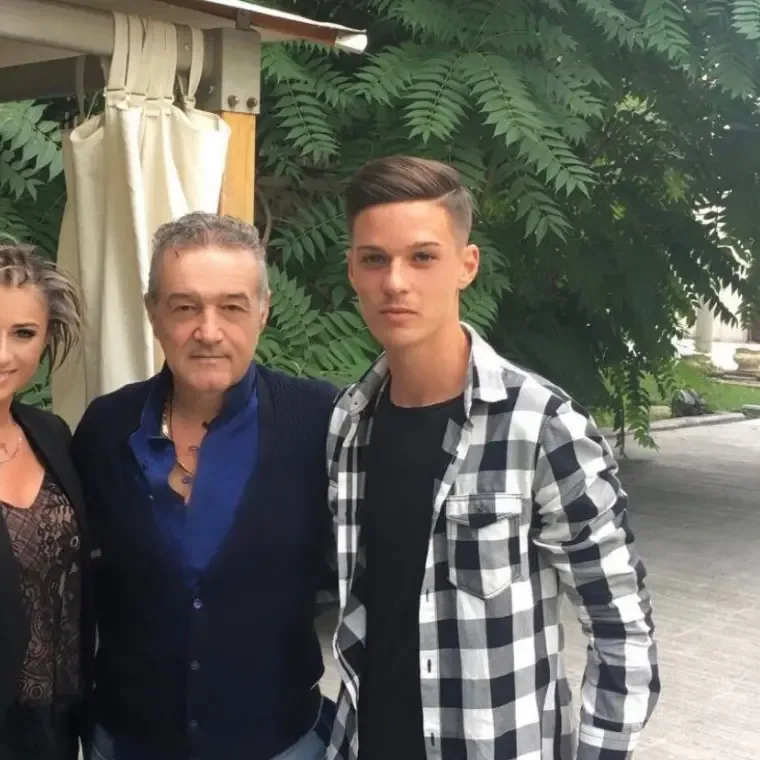 Dennis Man, jucător reprezentat de Prodan Management
